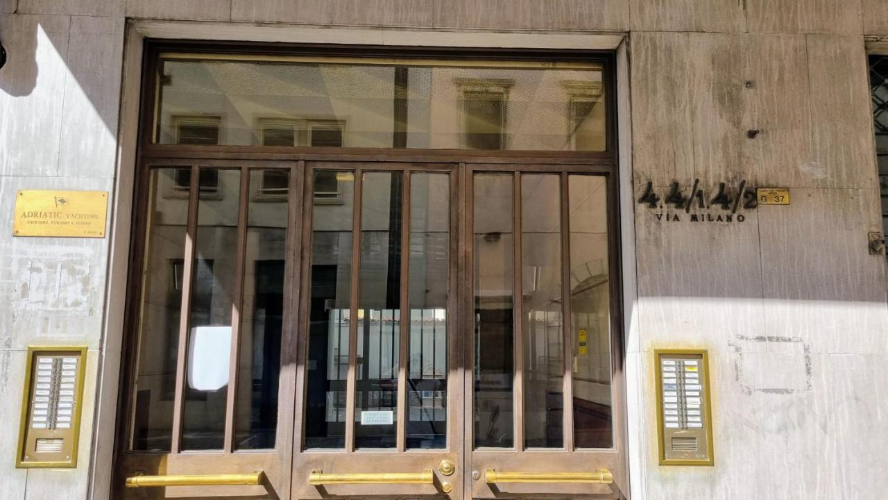 Milano Apartment Terst Exteriér fotografie