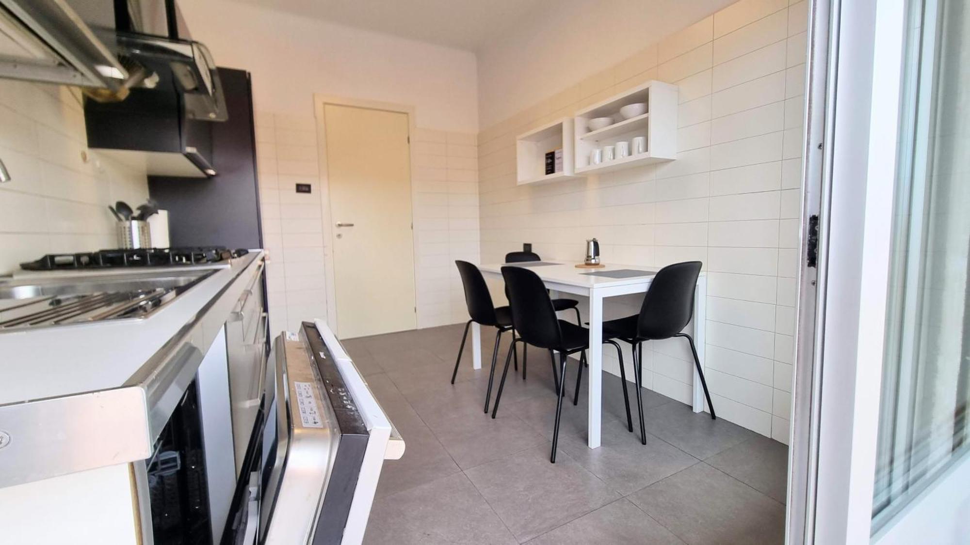 Milano Apartment Terst Exteriér fotografie